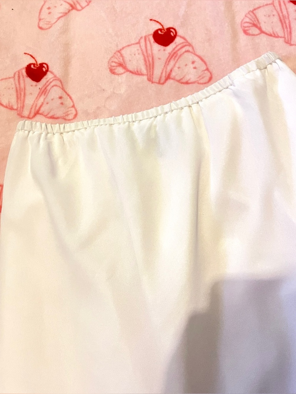 Sag Harbor White Midi Skirt with Floral Embroidery - Size 14 - Picture 2 of 8